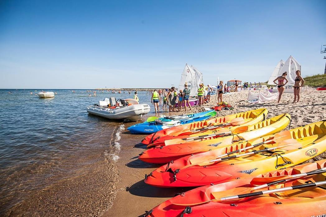 Отель Nalu Glamp Дарлово Экстерьер фото