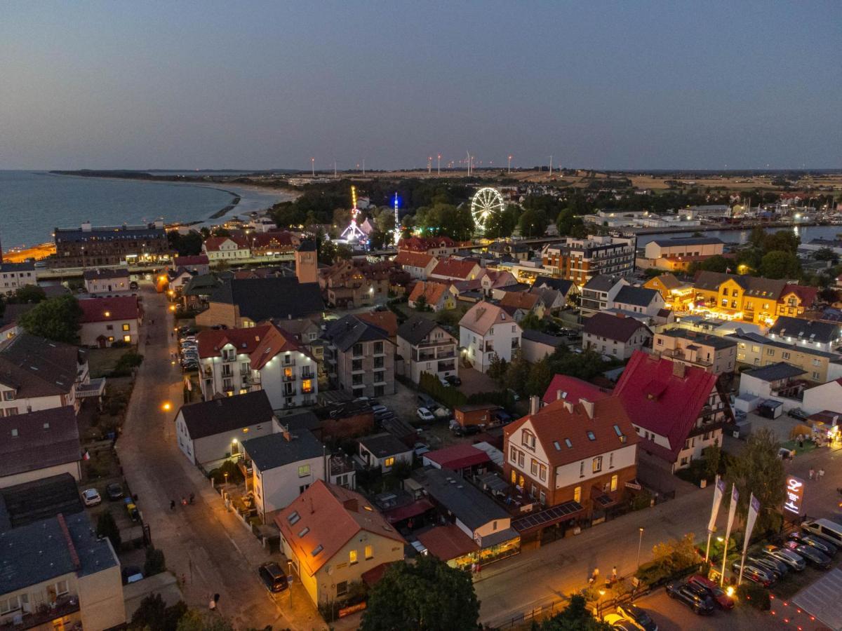 Отель Nalu Glamp Дарлово Экстерьер фото